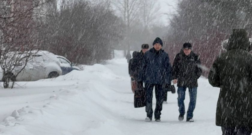 Снег на "майских" вернется: Вильфанд дал россиянам точный прогноз на весну — долгожданные выходные будут подпорчены