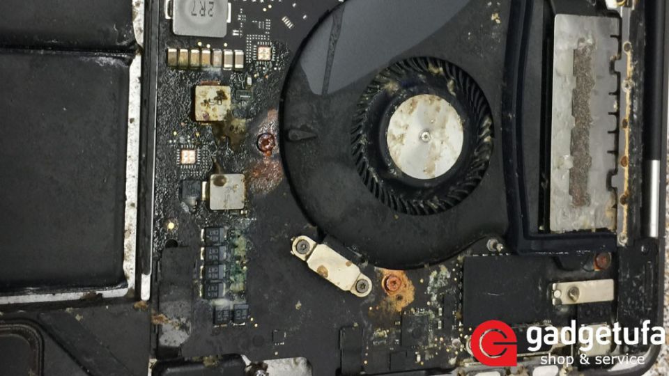  ,   MacBook   