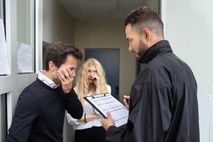 Неожиданная угроза: коллекторы взыскали долг за давно закрытый кредит