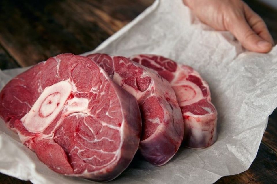 Почему мытье мяса может привести к серьезным последствиям