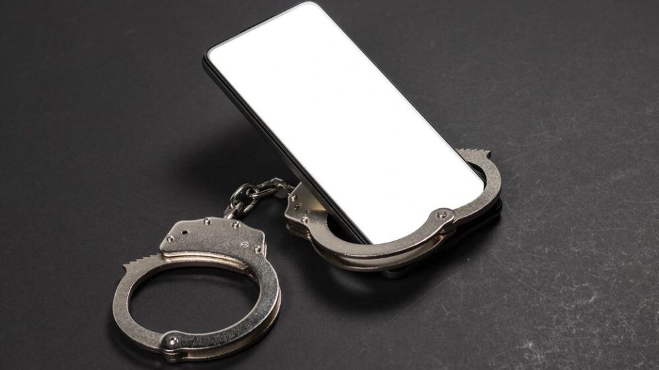 Каменск-Уральский: первый протокол о поиске экстремистских материалов в России