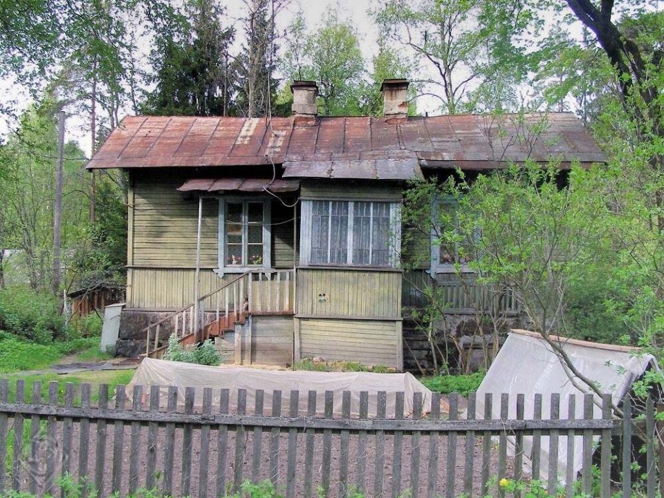 Новые правила для дачников: штрафы за неухоженные участки и старые постройки