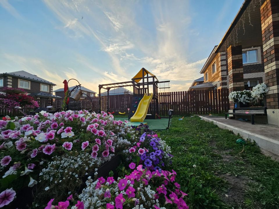 Как весна вдохновляет садоводов: 10 однолетних цветов для февральского посева