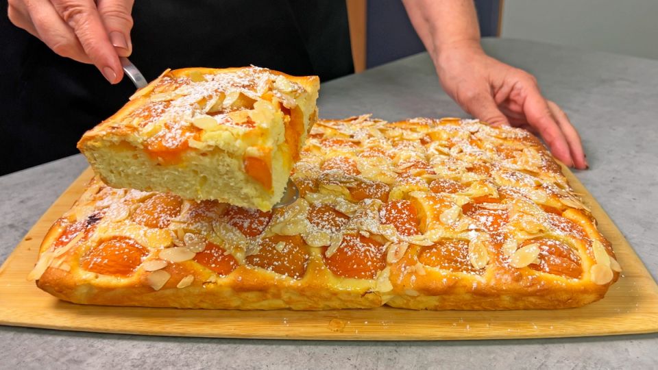 Отличный пирог с абрикосами: простой рецепт на скорую руку