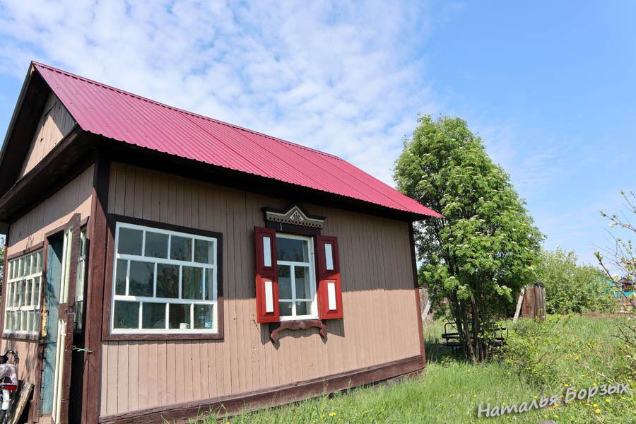 Как переосмысление дачного уголка превращает обычный домик в уютный кофейный куток