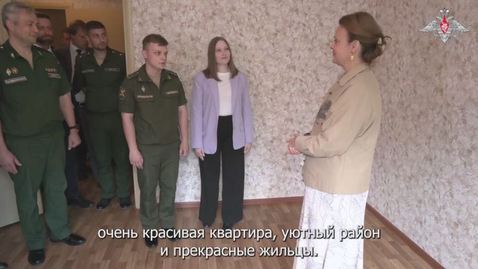  : -             ,      3    ...