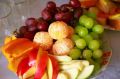 Нужно ли нарезать фрукты перед употреблением: как это влияет на их вкус и свежесть