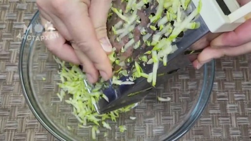 Летние котлеты из кабачков: быстрый и вкусный рецепт для всей семьи