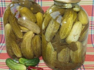 Как заготовить идеальные маринованные огурцы на зиму