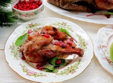 Утка с брусникой: секреты приготовления без лишних хлопот