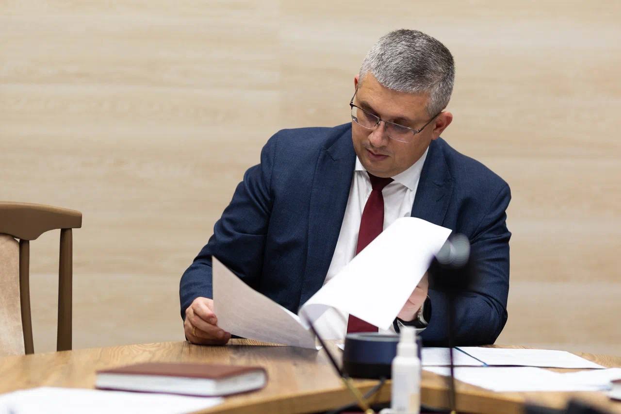 Александр Новиков: Провёл заседание рабочей группы, на котором рассмотрели инициативные проекты, предложенные жителями города для последующего участия в конкурсе и получения финансовой поддержки из областного бюджета Александр Новиков: Провёл заседание рабочей группы, на котором рассмотрели инициативные проекты, предложенные жителями города для последующего участия в конкурсе и получения финансовой поддержки из областного бюджета