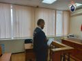 На основании ходатайства следствия СКР обвиняемого в совершении мошеннических действий заключили под стражу