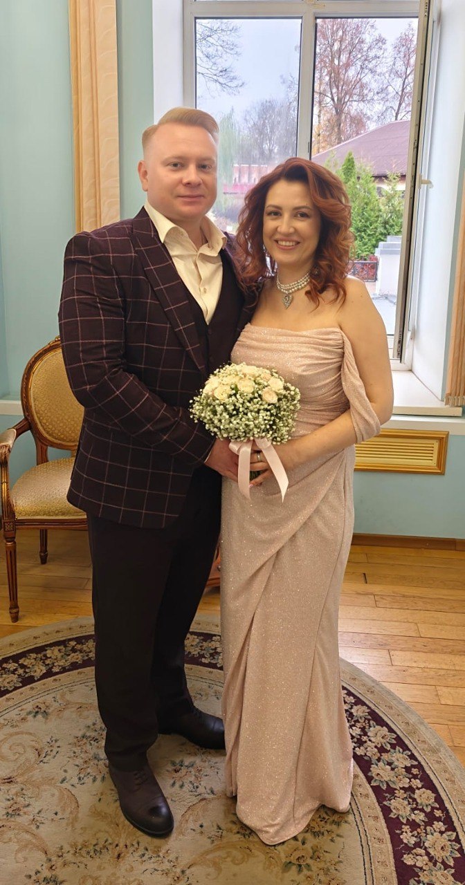 Смоленских молодоженов захватила магия чисел! Самый настоящий свадебный ажиотаж вызвала красивая дата этой осени – 25 октября, или 25.10.25 Смоленских молодоженов захватила магия чисел! Самый настоящий свадебный ажиотаж вызвала красивая дата этой осени – 25 октября, или 25.10.25