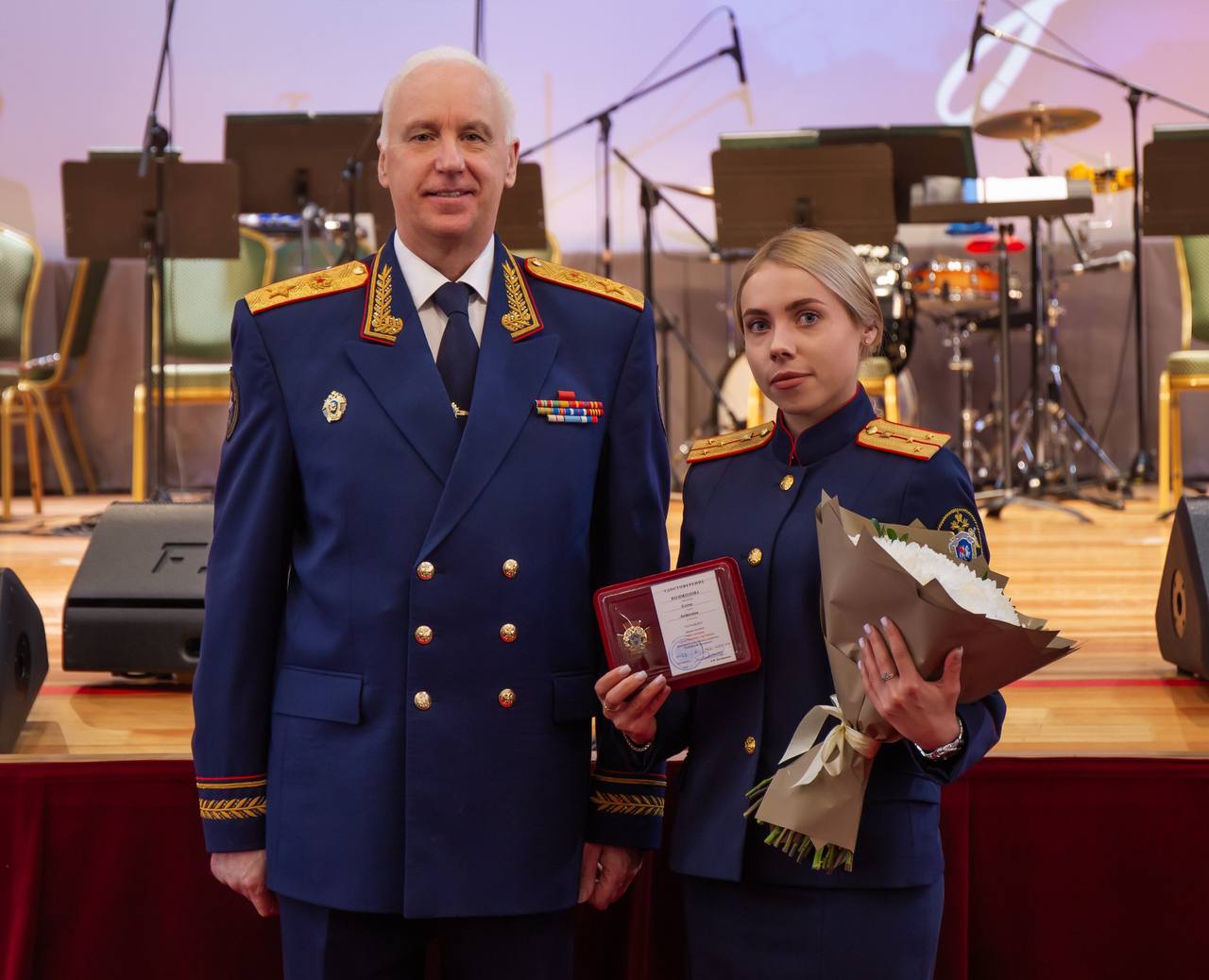 В преддверии Дня народного единства в СК России прошло торжественное мероприятие В преддверии Дня народного единства в СК России прошло торжественное мероприятие