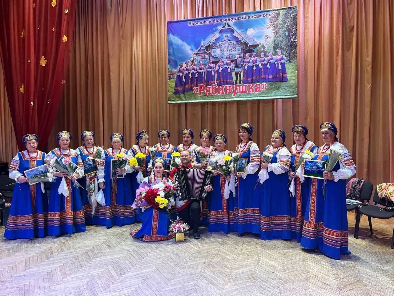 Восемь новых сотрудников приступили к работе в домах культуры, музеях, библиотеках, школах искусств муниципальных образований Смоленской области Восемь новых сотрудников приступили к работе в домах культуры, музеях, библиотеках, школах искусств муниципальных образований Смоленской области