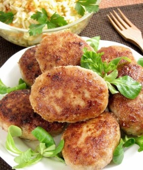 Тайны идеальных котлет: почему вода — главный секрет сочности и пышности