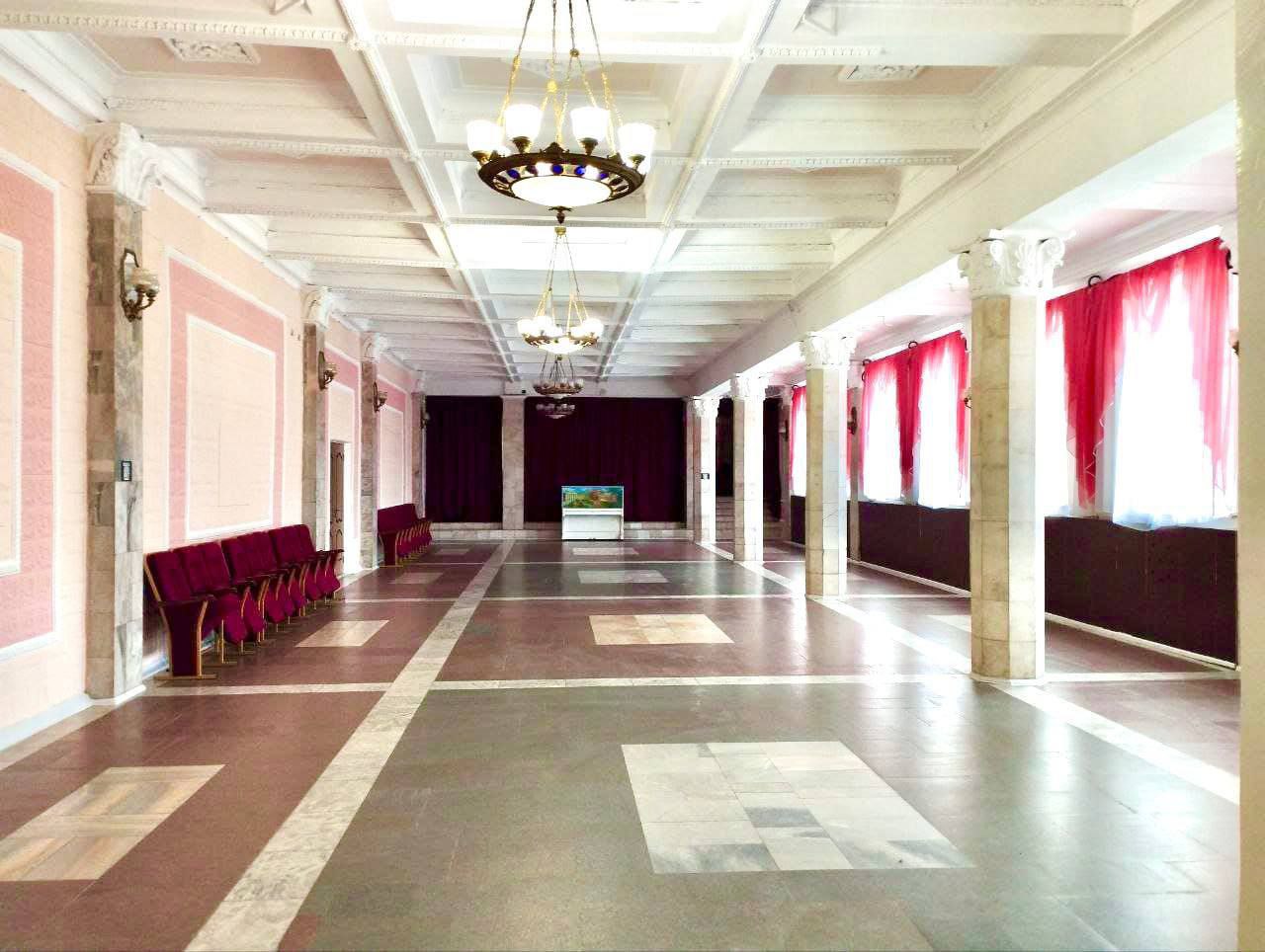 В Смоленской области в 2025 году запланирован ремонт 14 домов культуры, из которых уже завершен ремонт в девяти, остальные находятся на стадии завершения В Смоленской области в 2025 году запланирован ремонт 14 домов культуры, из которых уже завершен ремонт в девяти, остальные находятся на стадии завершения