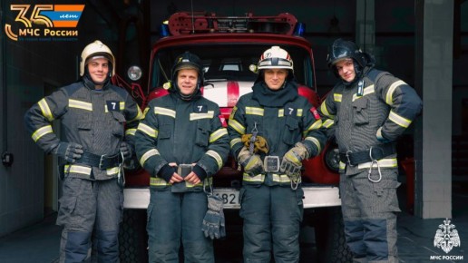 #ЛицаМЧС. Хорошего дня желают пожарные 7 пожарно-спасательной части! @mchs_smolensk