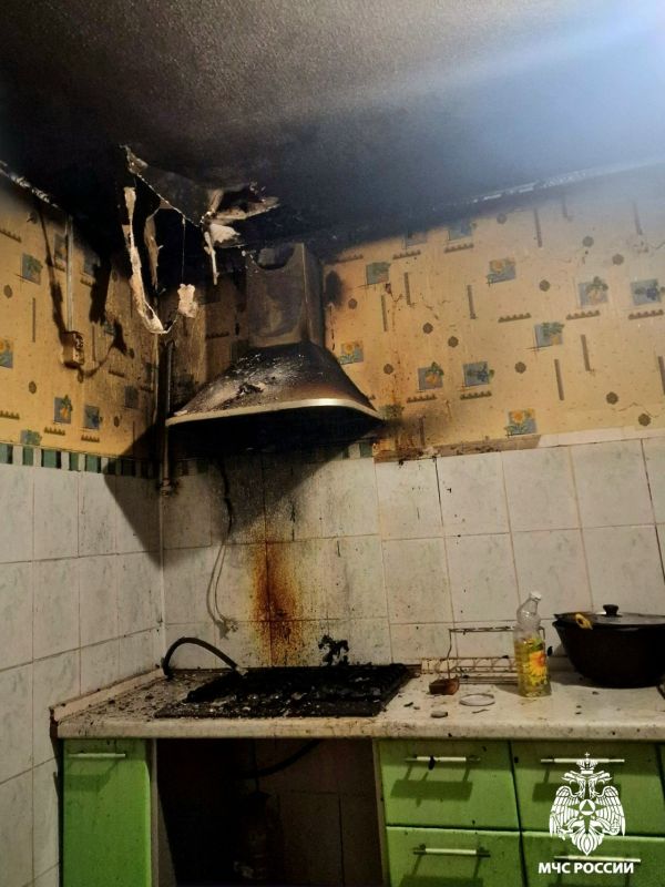 Масло имеет свойство воспламеняться, когда становится слишком горячим Больше информации о происшествии тут