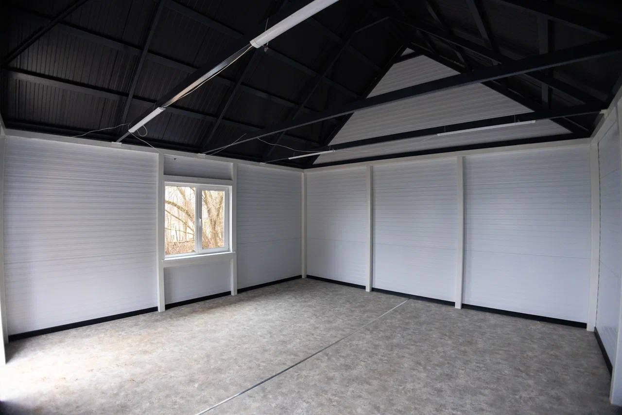 Александр Новиков: Построили пункт временного содержания безнадзорных животных, подозреваемых в заболевании бешенством Александр Новиков: Построили пункт временного содержания безнадзорных животных, подозреваемых в заболевании бешенством