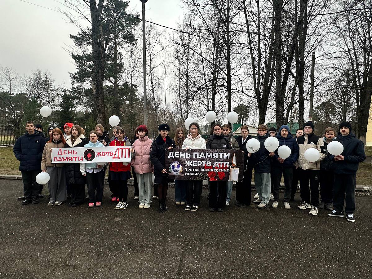 Профилактическую акцию «Без ДТП» провели сотрудники Госавтоинспекции в Смоленске
