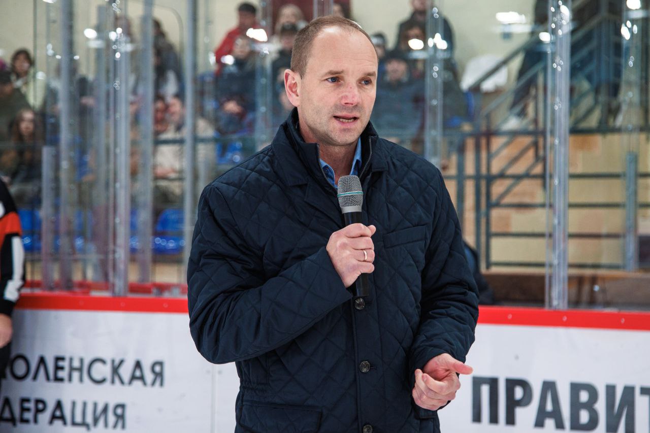 Артём Туров: На Смоленщине стартовал очередной чемпионат области по хоккею среди любителей Артём Туров: На Смоленщине стартовал очередной чемпионат области по хоккею среди любителей