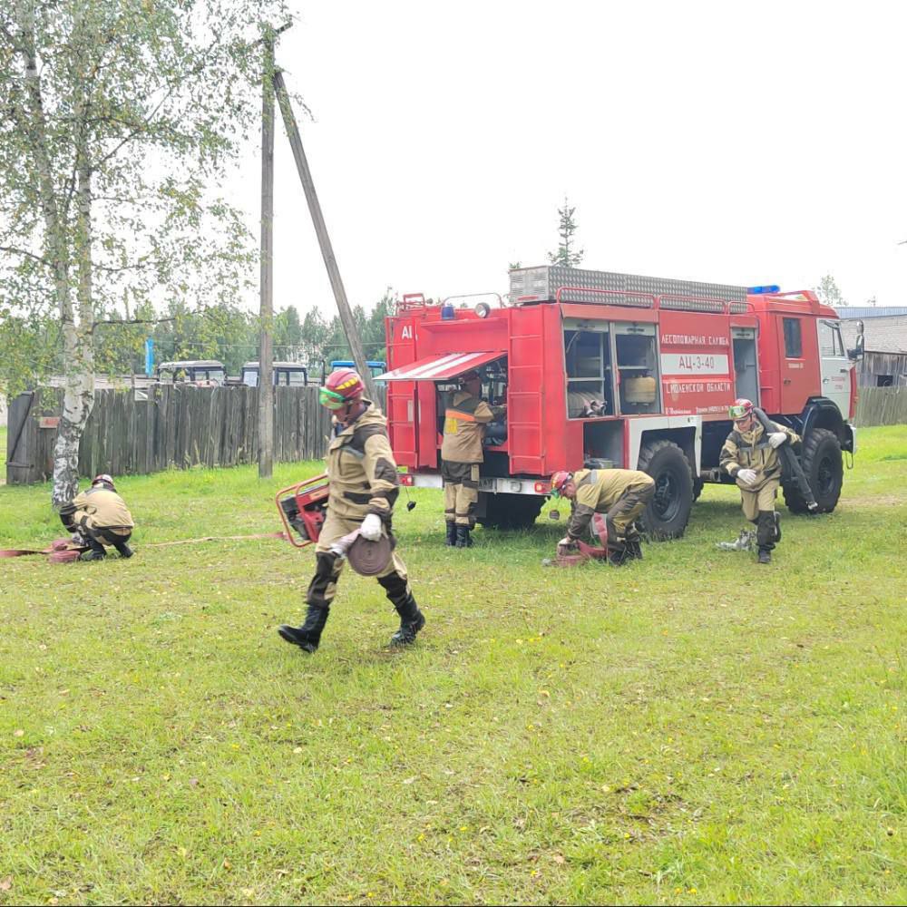 Завершился пожароопасный сезон, который действовал в Смоленской области с середины марта.