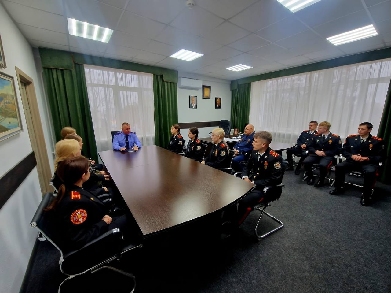 Сотрудники регионального СКР организовали познавательную экскурсию для кадет профильного класса Сотрудники регионального СКР организовали познавательную экскурсию для кадет профильного класса