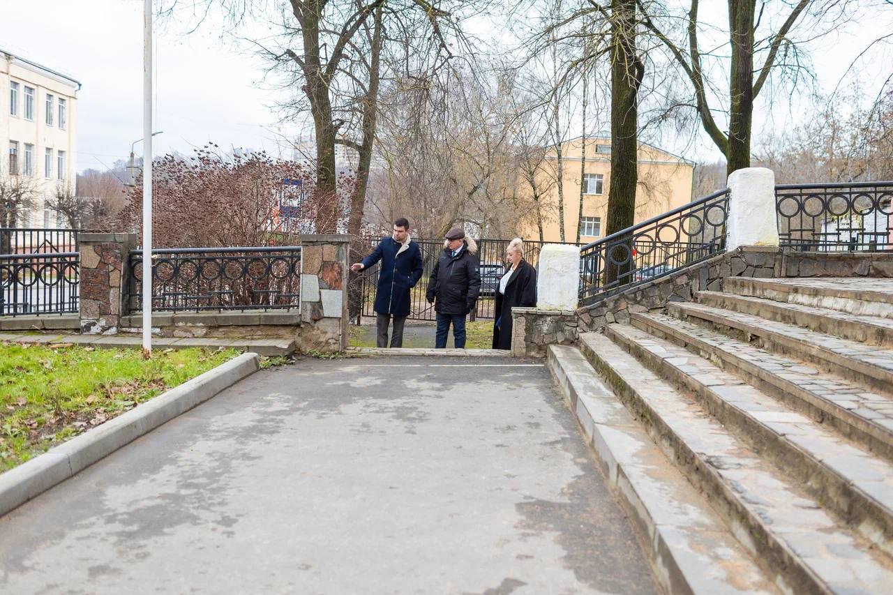 Александр Новиков: В 2026 году капитально отремонтируем школу №1 на улице Соболева Александр Новиков: В 2026 году капитально отремонтируем школу №1 на улице Соболева