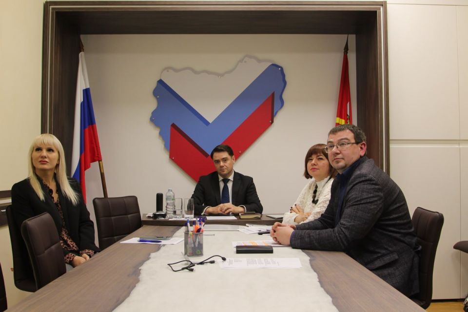 Сегодня состоялся обучающий семинар-совещание с председателями территориальных избирательных комиссий и сотрудниками СОГКУ «Методический центр»