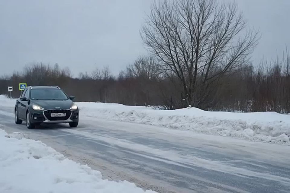 Смоленским водителям рекомендуют соблюдать меры безопасности из-за ухудшения погоды