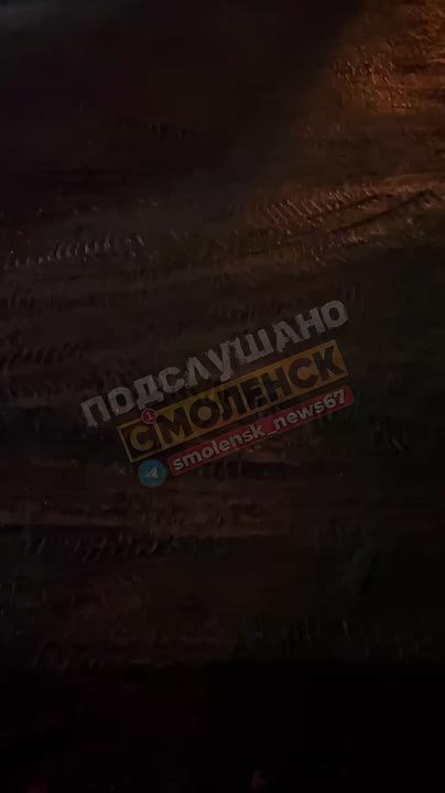 Смоляне сообщают о крупном пожаре