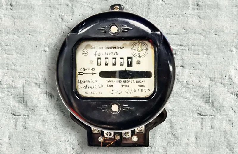 Кто должен покрывать расходы за поломку счетчика: Верховный Суд встал на защиту прав потребителей