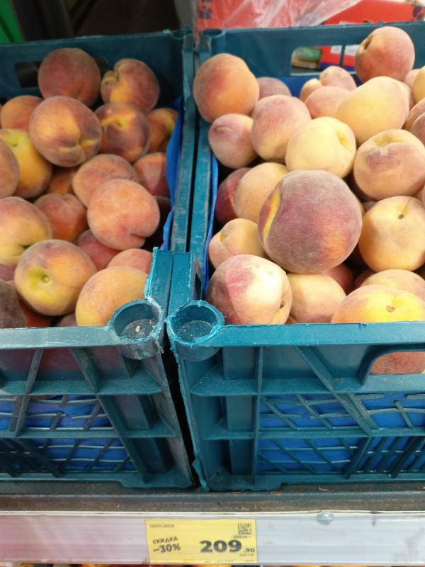 Сумасшедшие цены на продукты: когда фрукты и овощи — это искусство