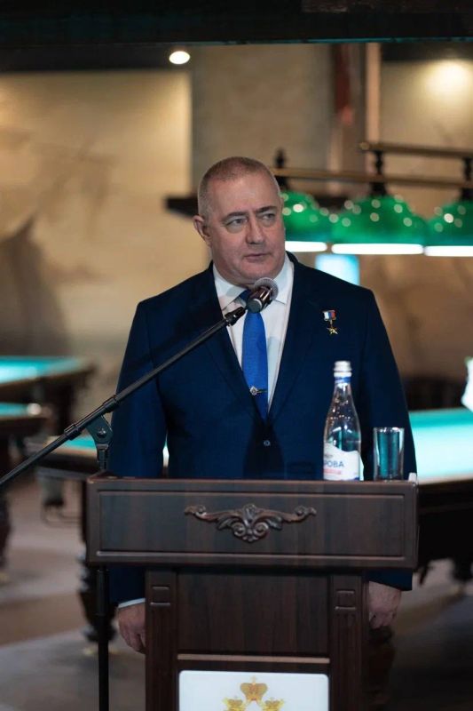 Офицер регионального СКР принял участие во Всероссийском турнире по бильярдному спорту памяти Ю.И. Леканова среди сотрудников ведомства, который состоялся в Нижнем Новгороде