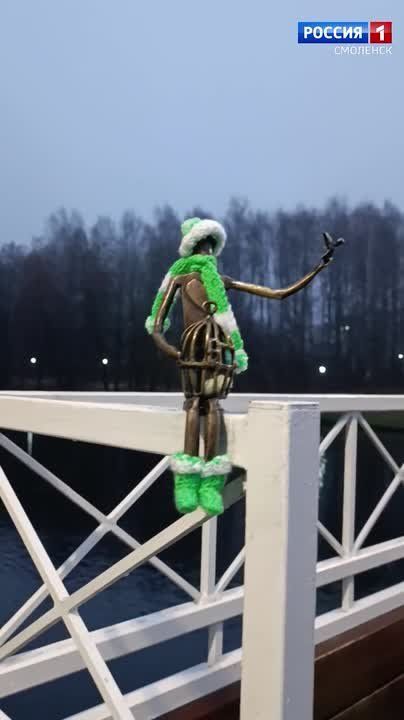 Одного из новых ангелов Александра Ларюцкого мы увидели в Соловьиной Роще