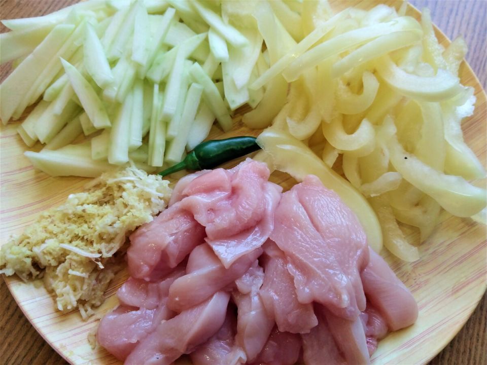 Легкое и насыщенное блюдо в паназиатском стиле