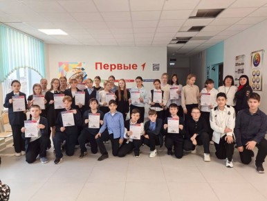 Дорожные полицейские МО МВД России «Дорогобужский» провели профилактическую акцию «Безопасная дорога. Питбайки - не для дорог!»