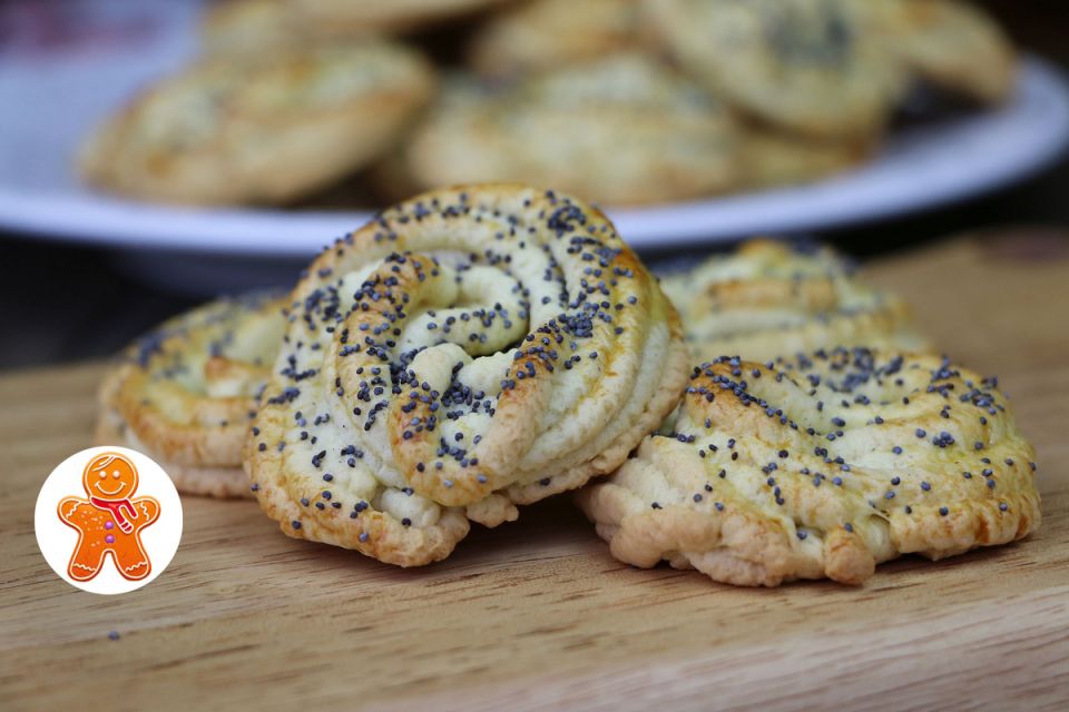 Печенье "Маковые розочки": нежность и аромат детства в каждой крошке