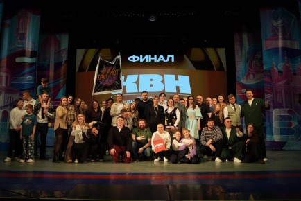  :      &quot; -&quot;  2025 