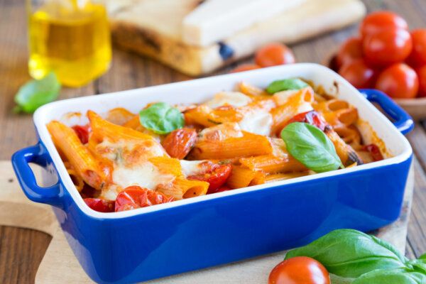 Паста с куриным филе в сырно-томатном соусе: новый взгляд на привычные рецепты