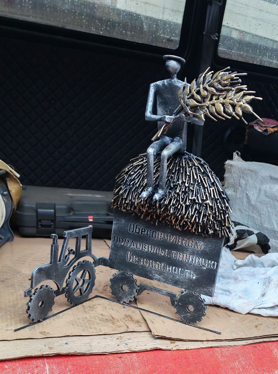 Коллекция смоленских ангелов пополнилась новым экспонатом