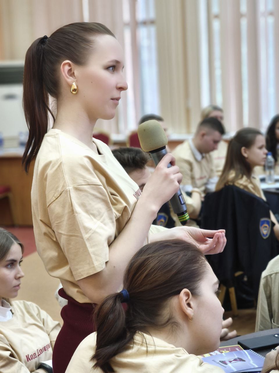 Вчера прошел молодёжный форум «Код Доверия. Право в один клик: цифра на службе человека», оставив после себя заряд положительных эмоций и множество новых идей! Вчера прошел молодёжный форум «Код Доверия. Право в один клик: цифра на службе человека», оставив после себя заряд положительных эмоций и множество новых идей!