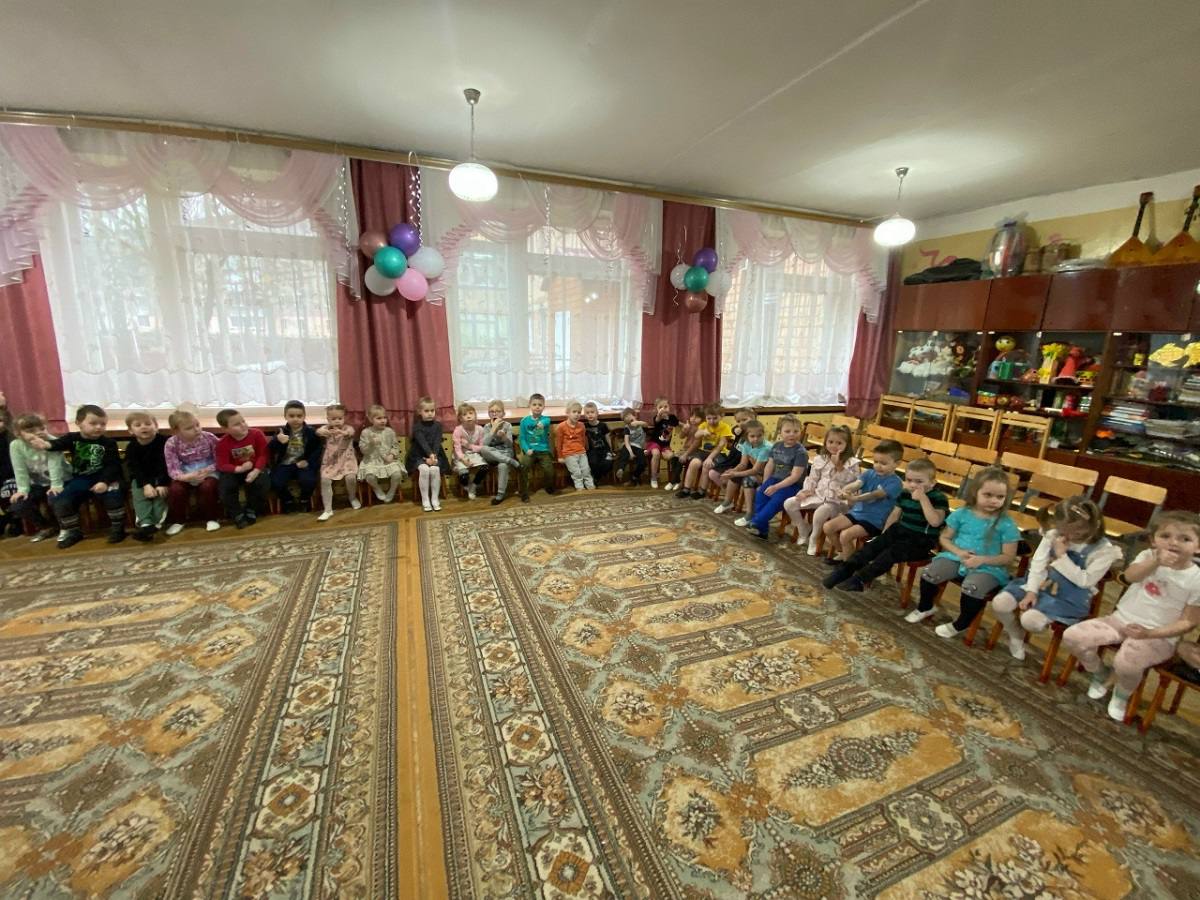 Профилактическая акция «По правилам» проведена для дошкольников детского сада «Золотой ключик» в Рославле Профилактическая акция «По правилам» проведена для дошкольников детского сада «Золотой ключик» в Рославле