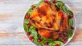 Такую ароматную и сочную курицу в духовке вы еще не готовили: секрет в одном продукте