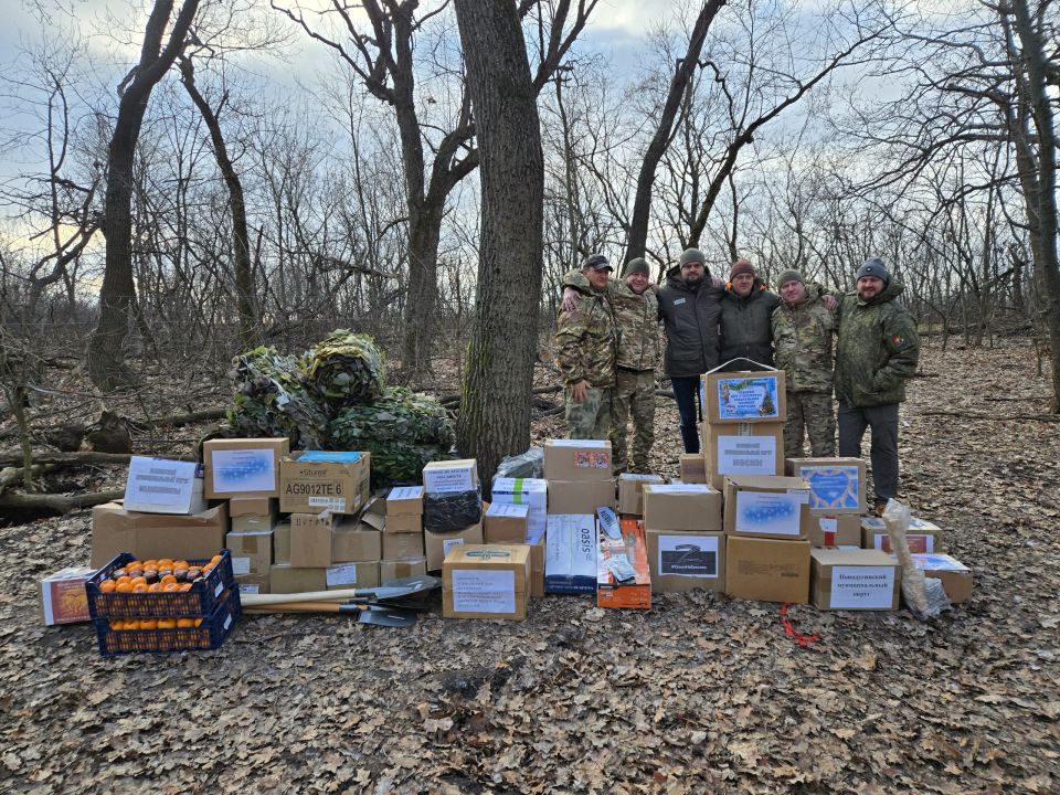 Артём Туров: В преддверии праздников поздравили смоленских бойцов выполняющих задачи в зоне СВО