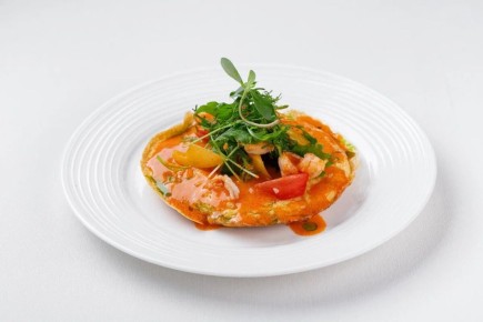 Омлет с креветками и соусом биск: завтрак, который украсит ваше утро