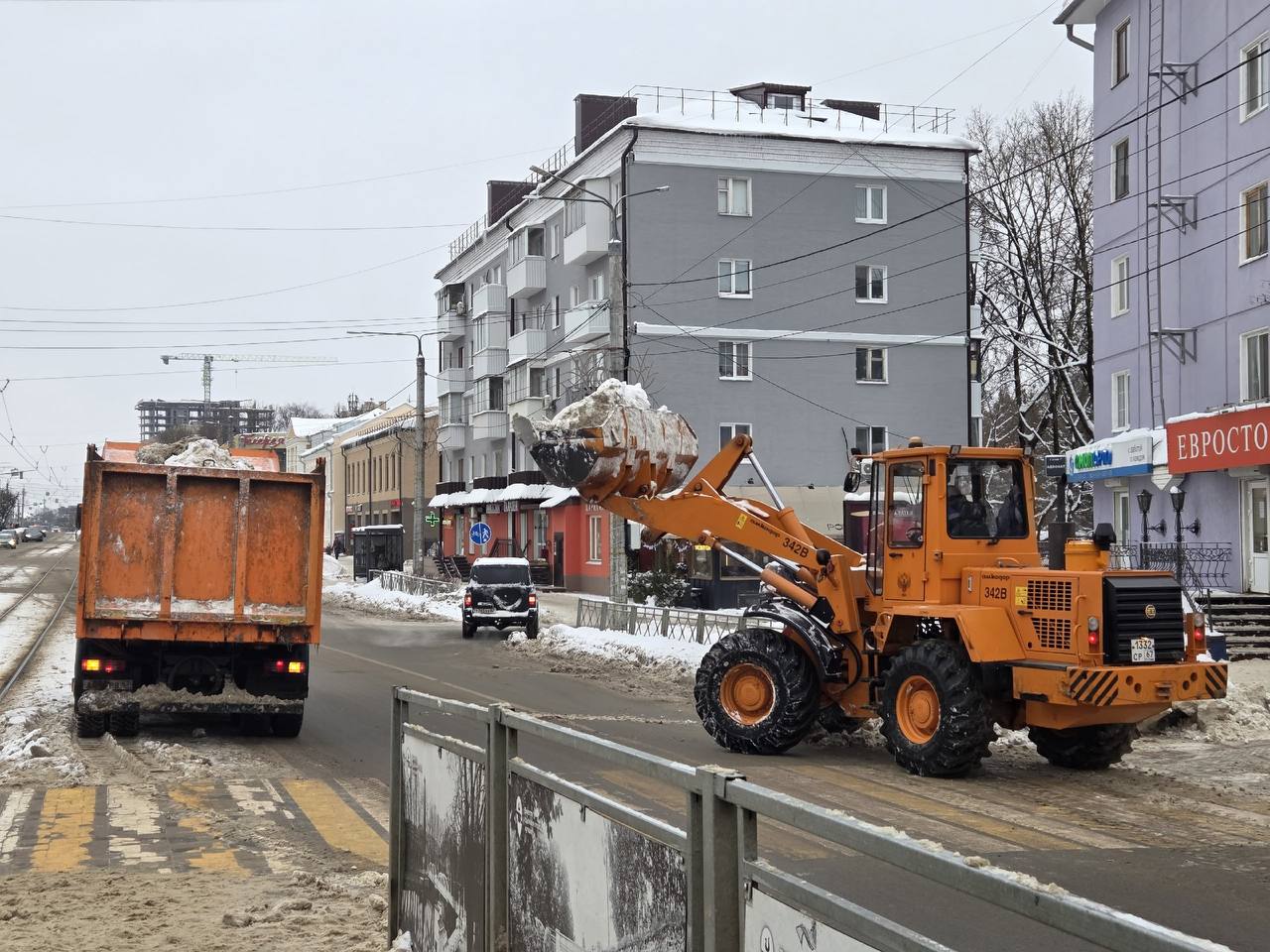 Александр Новиков: Собрались утром, чтобы сверить часы, выяснить, что уже сделано за ночь, и утвердить планы на день Александр Новиков: Собрались утром, чтобы сверить часы, выяснить, что уже сделано за ночь, и утвердить планы на день