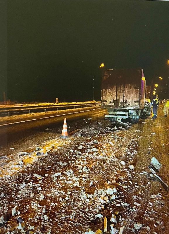 Первое ДТП произошло 07.01.2025 около 17 часов 23 минут на 290 км автодороги М-1 «Беларусь» Сафоновского муниципального округа