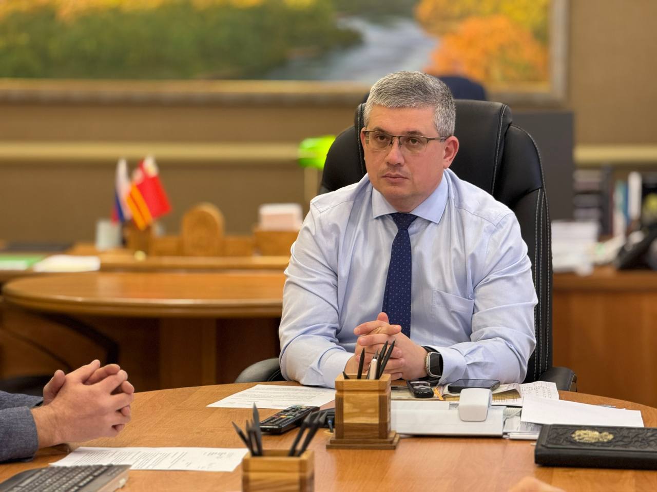 Александр Новиков: Ознакомился с работой команды проекта «ДизАрхИст» — архитектурно-художественными концепциями по благоустройству мемориальных мест, связанных с военной историей и памятью защитников Отечества Александр Новиков: Ознакомился с работой команды проекта «ДизАрхИст» — архитектурно-художественными концепциями по благоустройству мемориальных мест, связанных с военной историей и памятью защитников Отечества